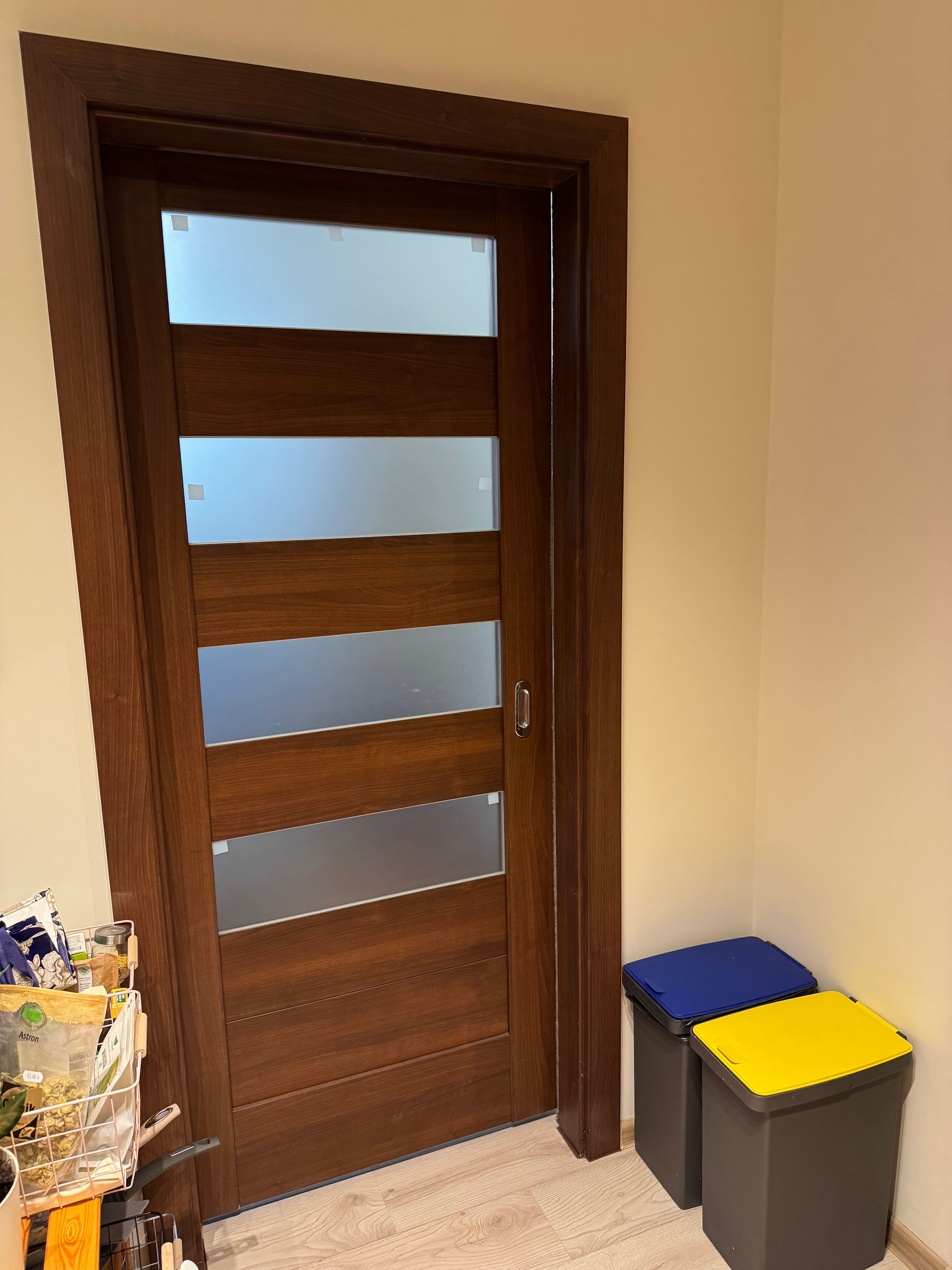 Drzwi przesuwne Porta orzech 80 cm