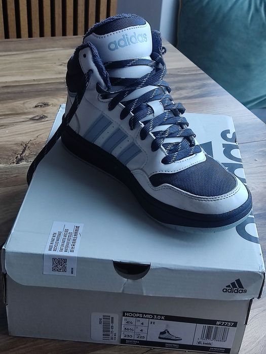 Дитячі спортивні високі кросівки  ADIDAS HOOPS MID 3.0,