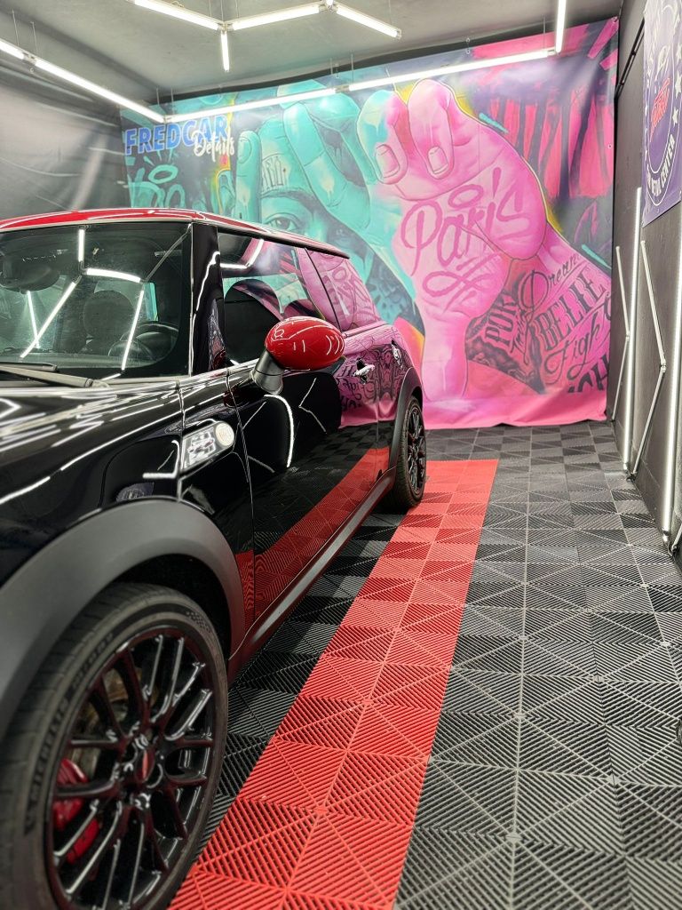 Mini Jonh Cooper works