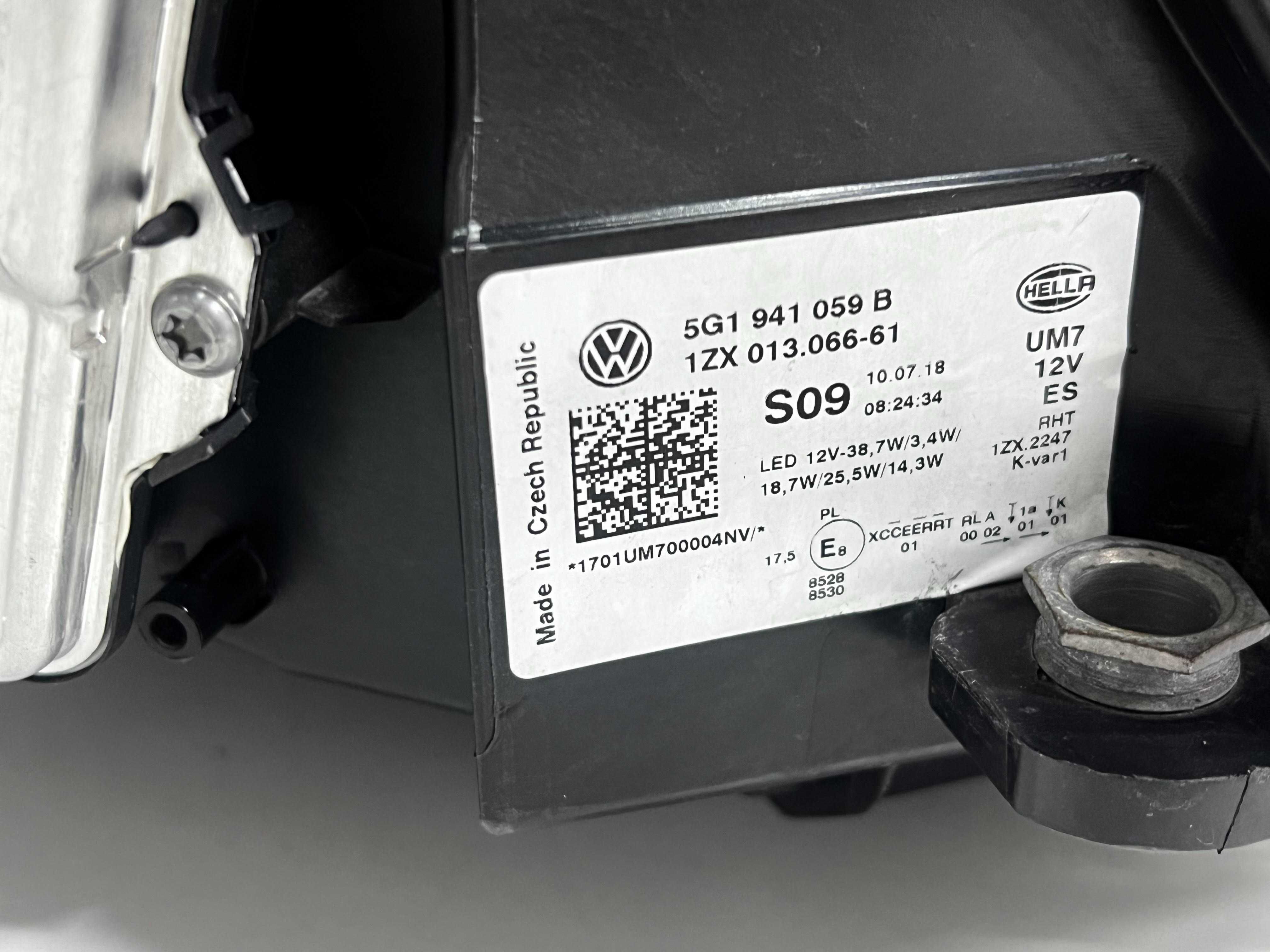 VW Golf 7 E-Golf GTE Lift 5G1941081B 5G1941082F 5G1941059B