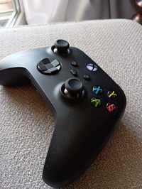 Kontroler Xbox (One,S,X)