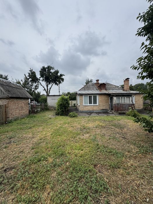 Будинок район «Шкільна»