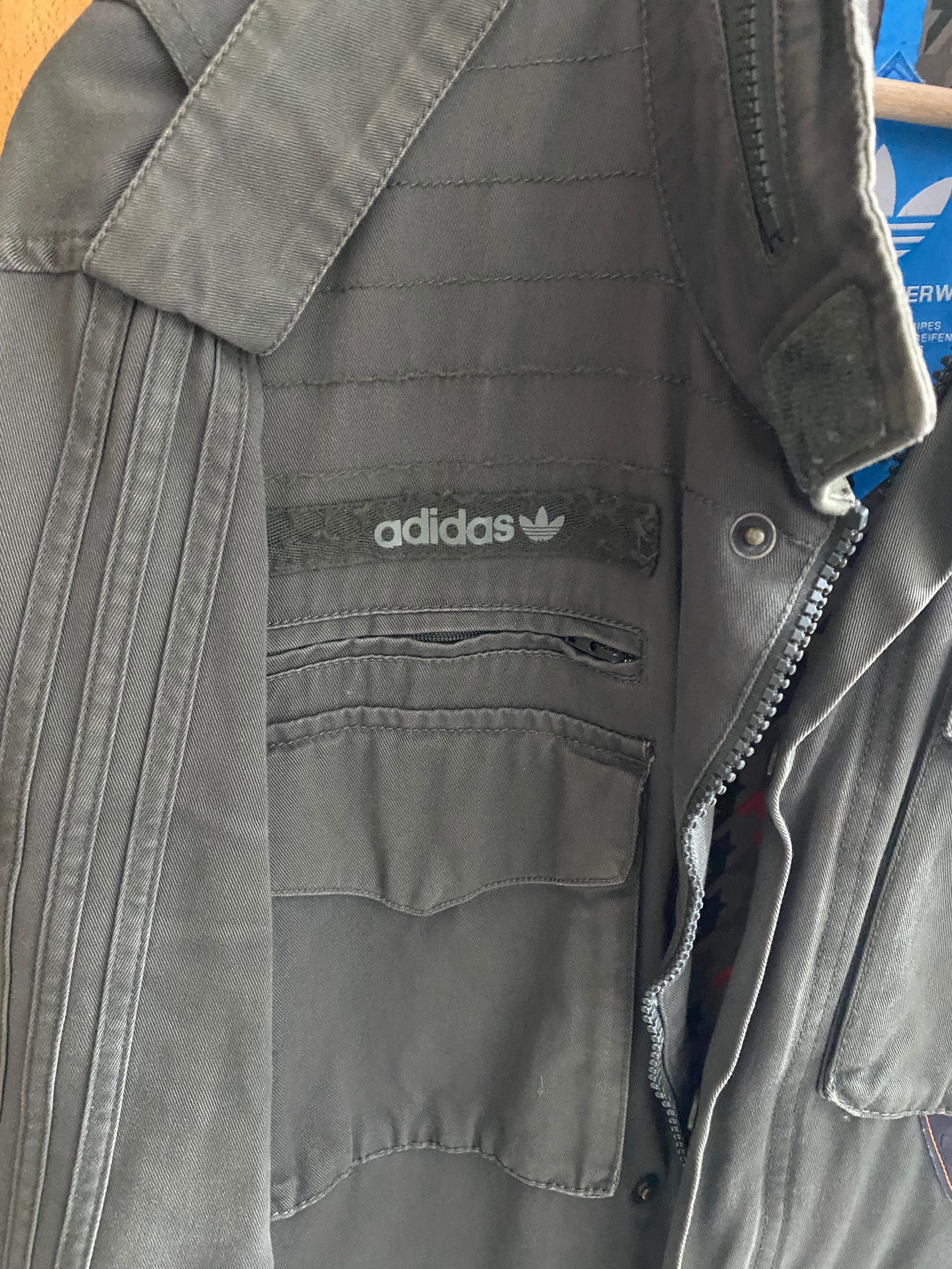 Casaco Adidas novo