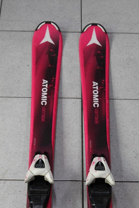 Narty  ATOMIC VANTAGE 140 cm + wiązania Atomic