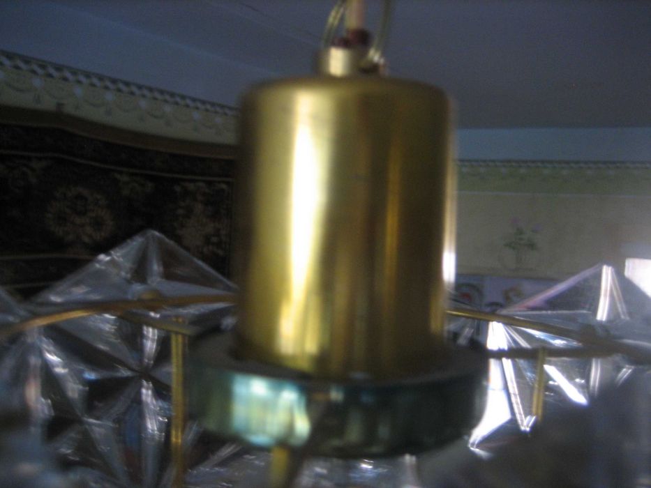 Люстра хрустальная СССР 60х годов. В хорошем состоянии.