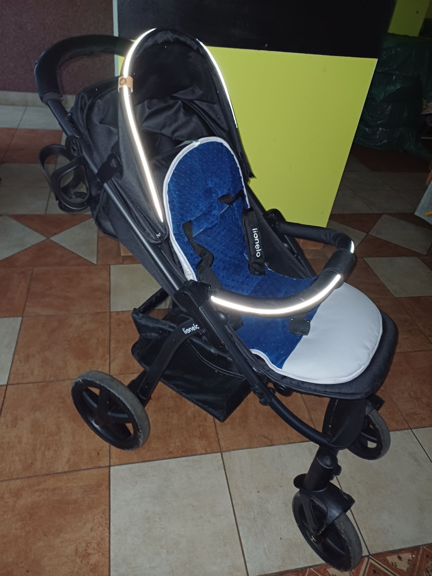 Wózek spacerowy Lionelo