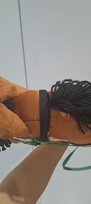 Ogłwie z wodzami i napierśnikiem dla hobby horse