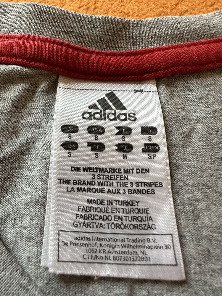 Футболки Levi’s,Adidas