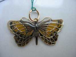 Złota zawieszka na łańcuszek- emaliowany motylek