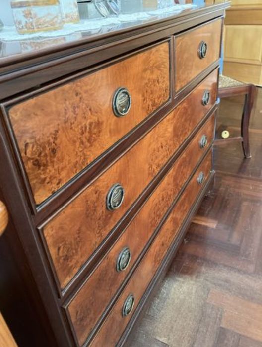 Mobilia de quarto de casal