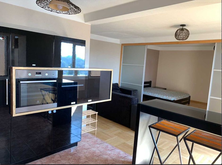 Двокімнатна квартира в центрі - завжди є світло