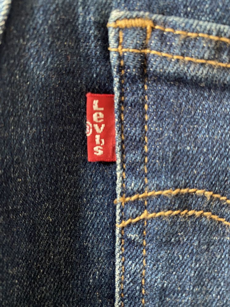 Spodenki jeansowe marki LEVI’S, nowe z oryginalnymi metkami papierowym