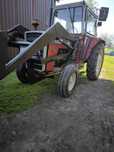 Traktor Massey Ferguson