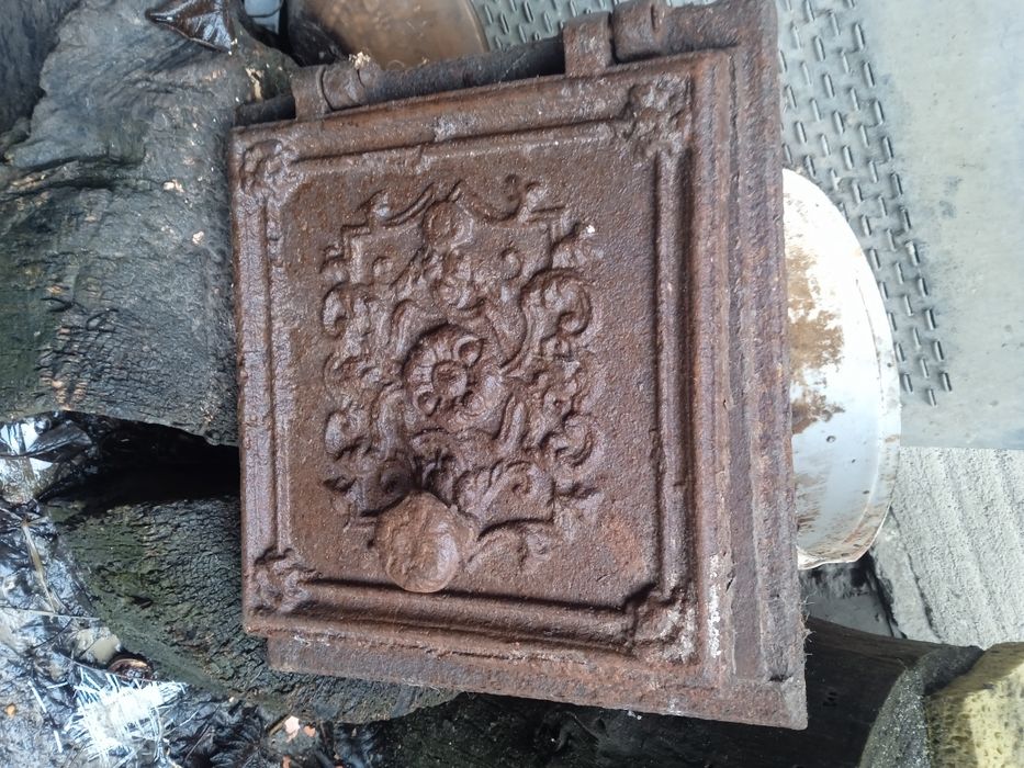 Дверци груби Чугунні