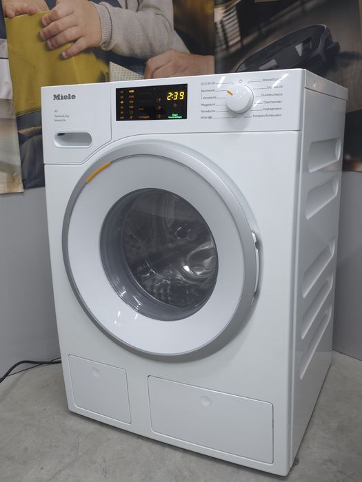 Німецька пральна Машина Miele W1 8кг Miele WWD660 максимально надійна