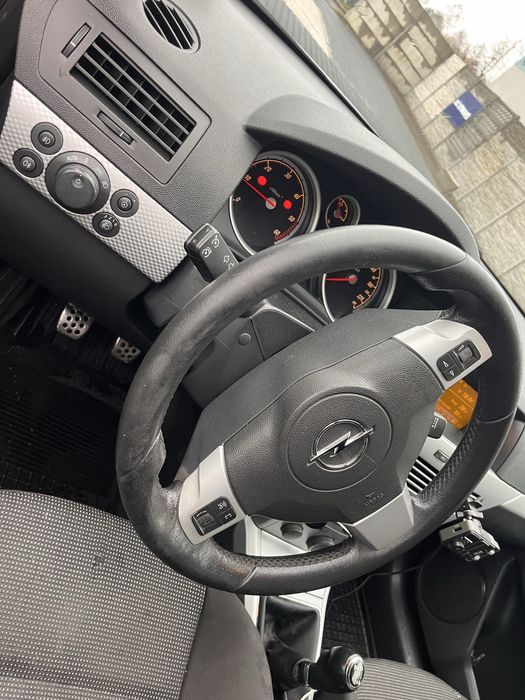 Opel astra h b dobry stan