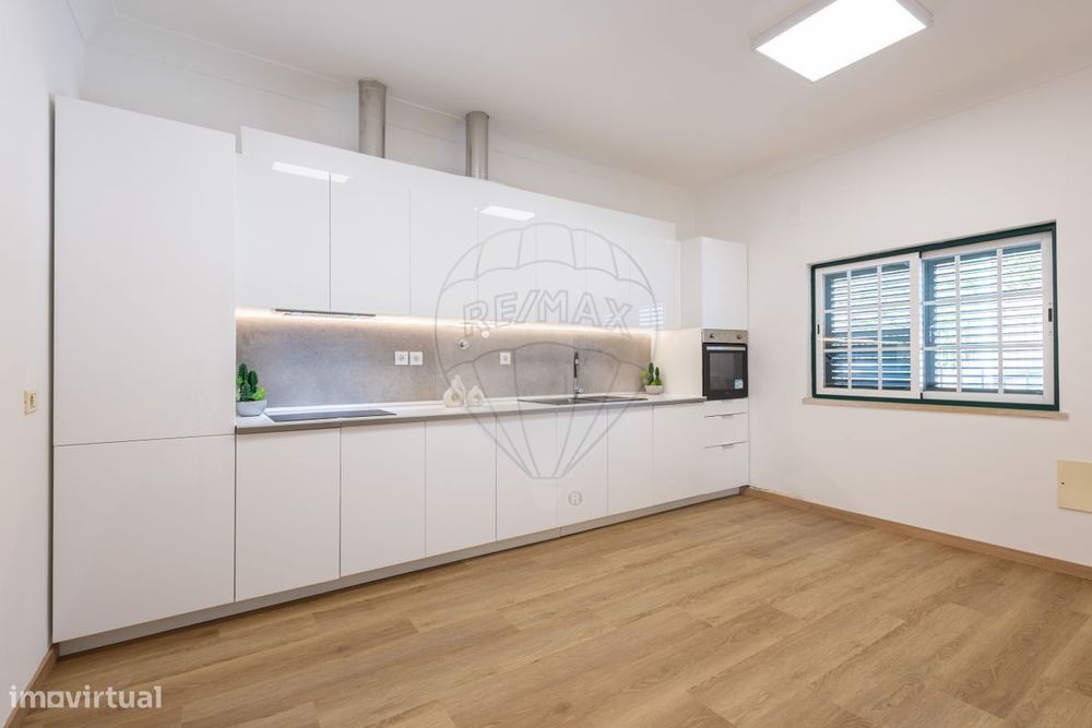 Moradia T6 para venda