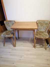 Stół i krzesła dębowe