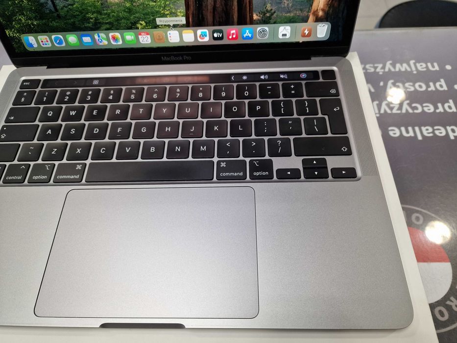 Macbook PRO 13 2020/ M1/ 8GB/ 256GB/ Space Gray/ 71 cykli/ Grade A-