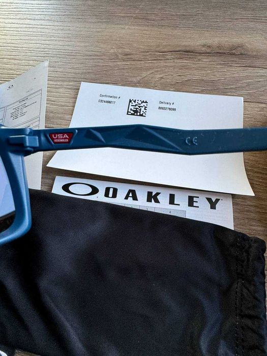 Oakley Tour de France Sutro