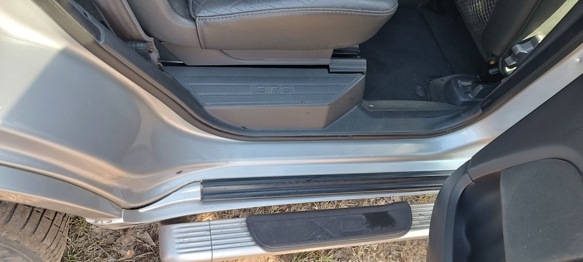 Volvo XC-90 . Полный привод !