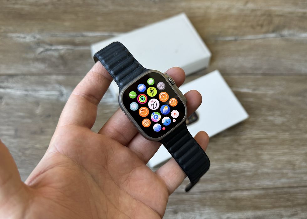 Apple Watch Ultra 2 49mm Titanium