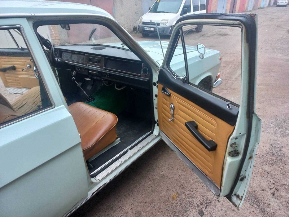 Газ 2402 Волга Универсал фургон оригинал Gaz Volga родная краска