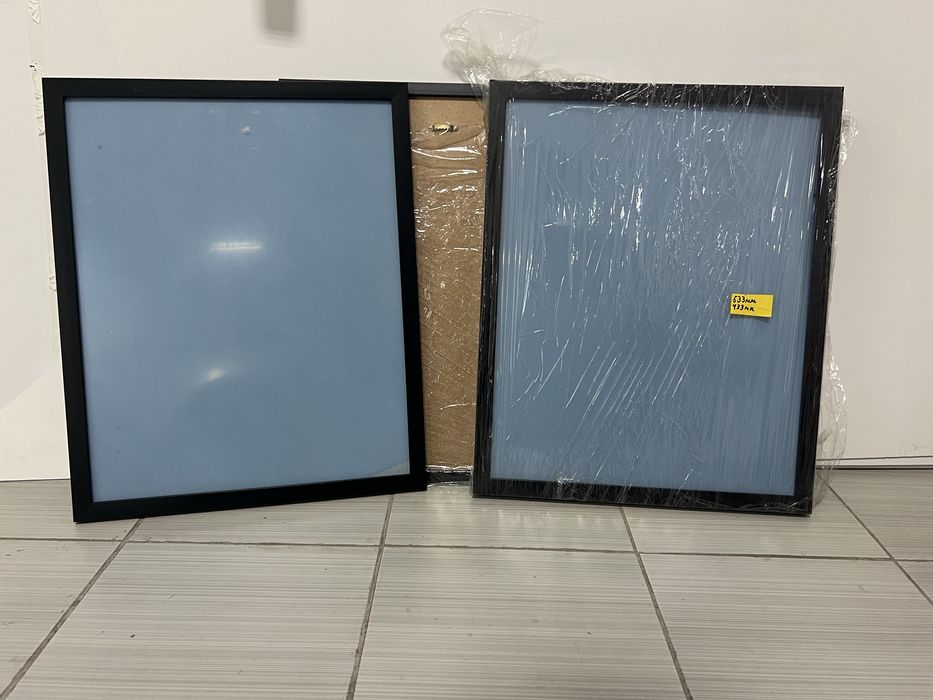 Рамки для фото та картин