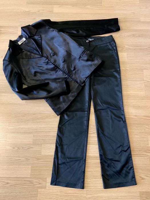 Брючні   костюми