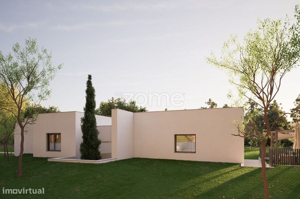 Moradia T3+1 nova de 4 frentes com jardim - Castêlo da Maia, Maia