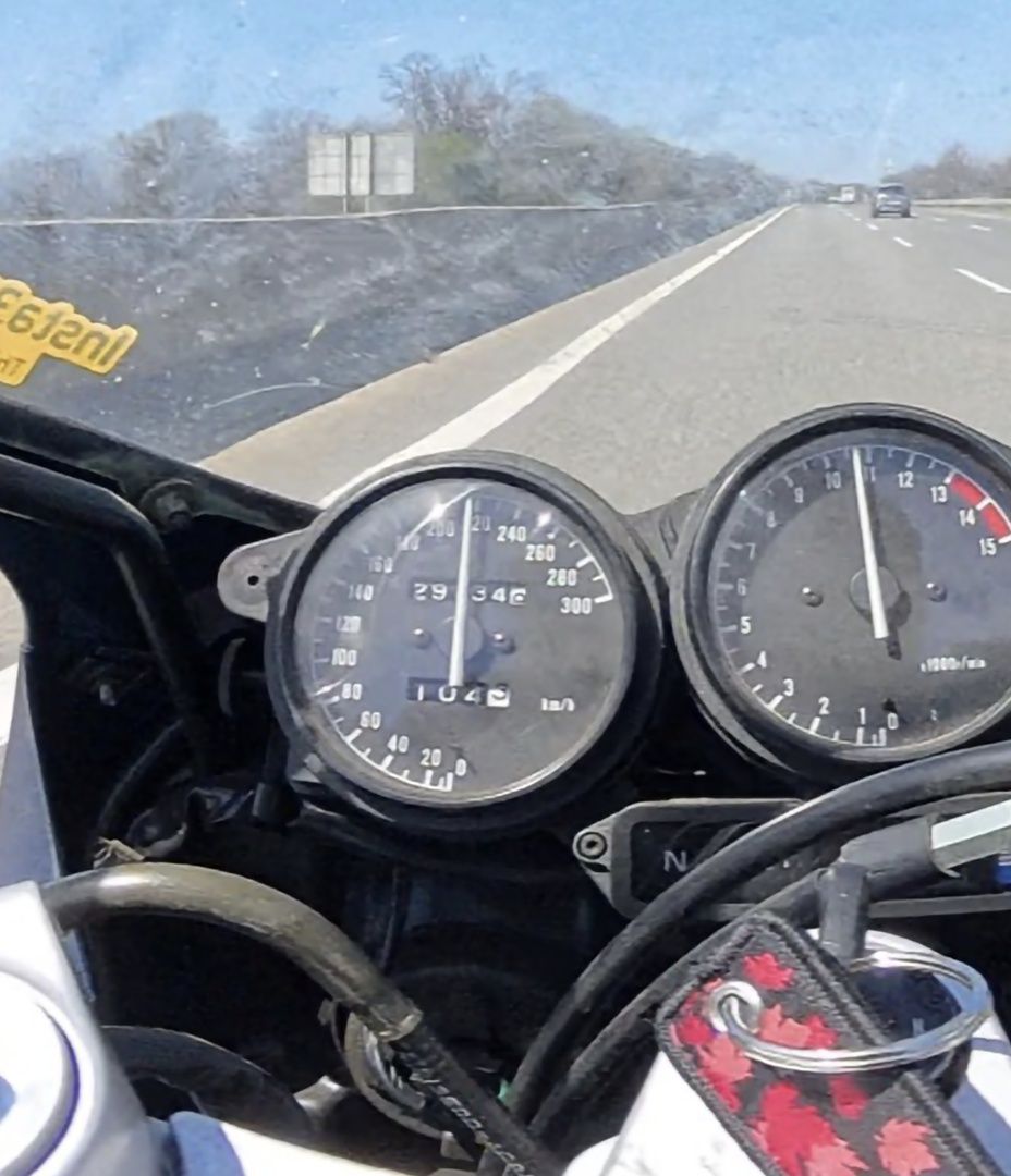 YZF600R THUNDERCAT 1 покоління
