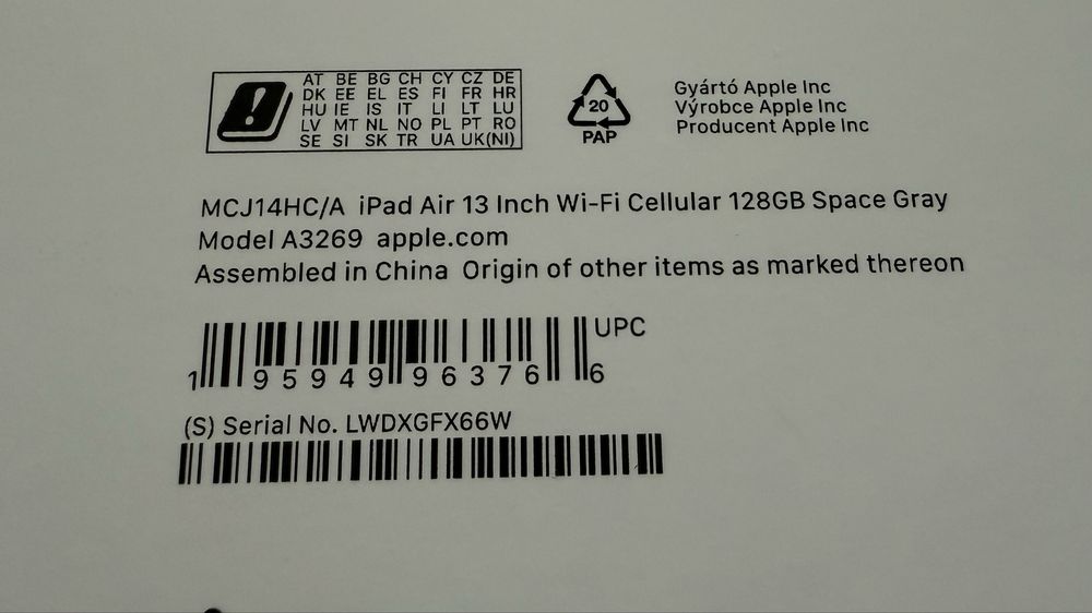 Tablet / Apple iPad Air 13 Wi-Fi Cellular 128GB Space Gray jak nowy.