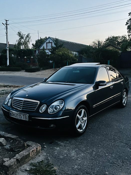 Mercedes-Benz W211 2.2 CDI