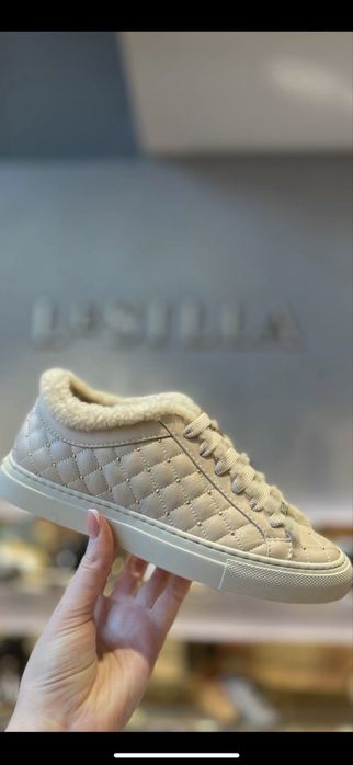 Le Silla зимові