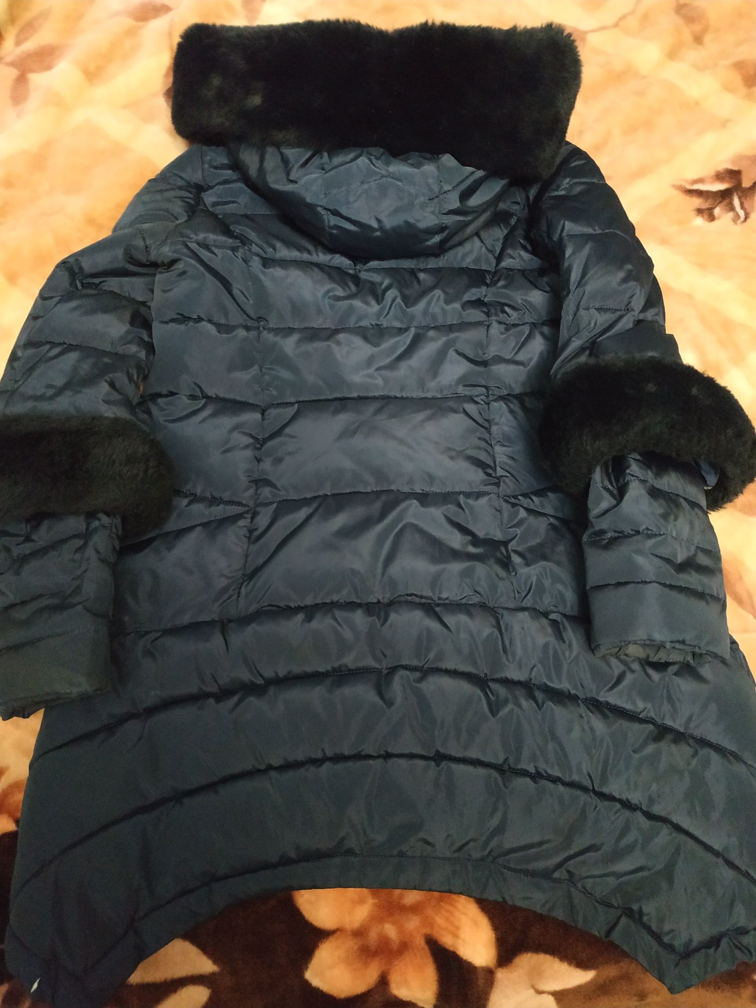 Пальто зимнее 44 размер