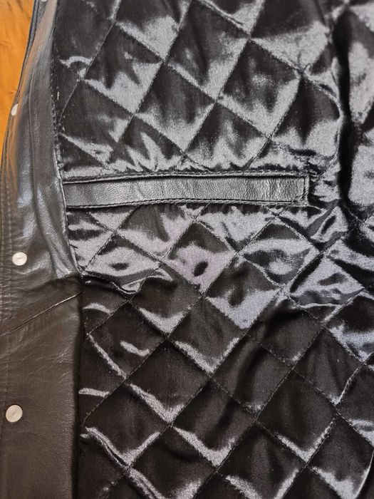 Casaco clássico de pele genuína da Lee Cooper. Tamanho médio oversize