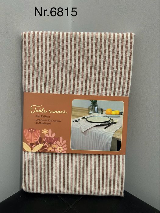 Nowy bieżnik stołowy 45 x 150 nr.6815