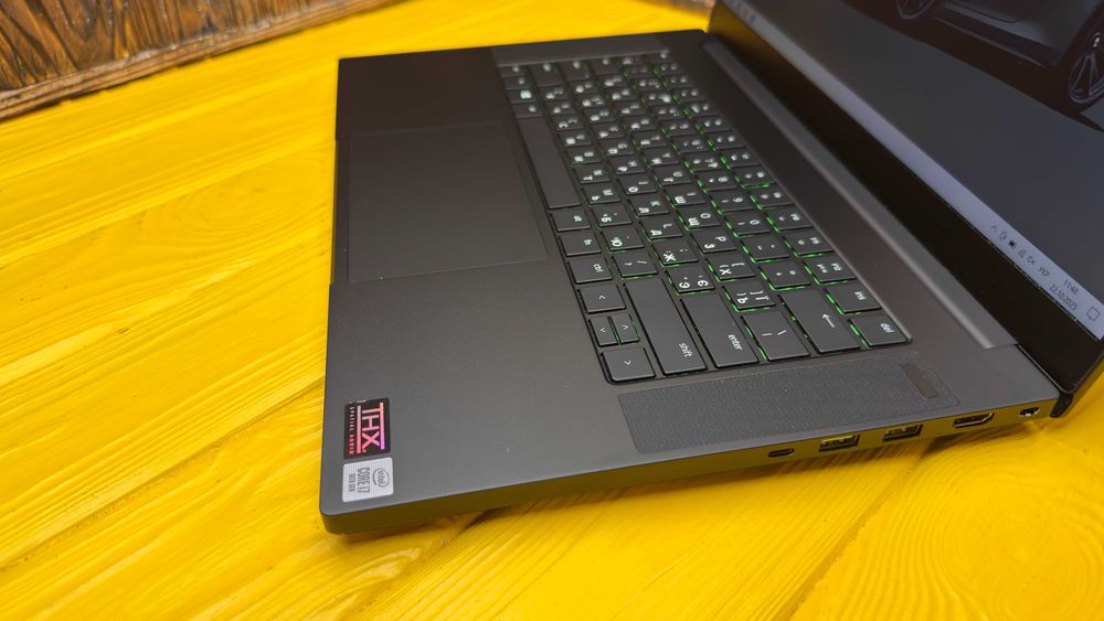 РОЗПРОДАЖ! Ноутбук в Металевому Корпусі Razer Blade 15 RZ09-0349