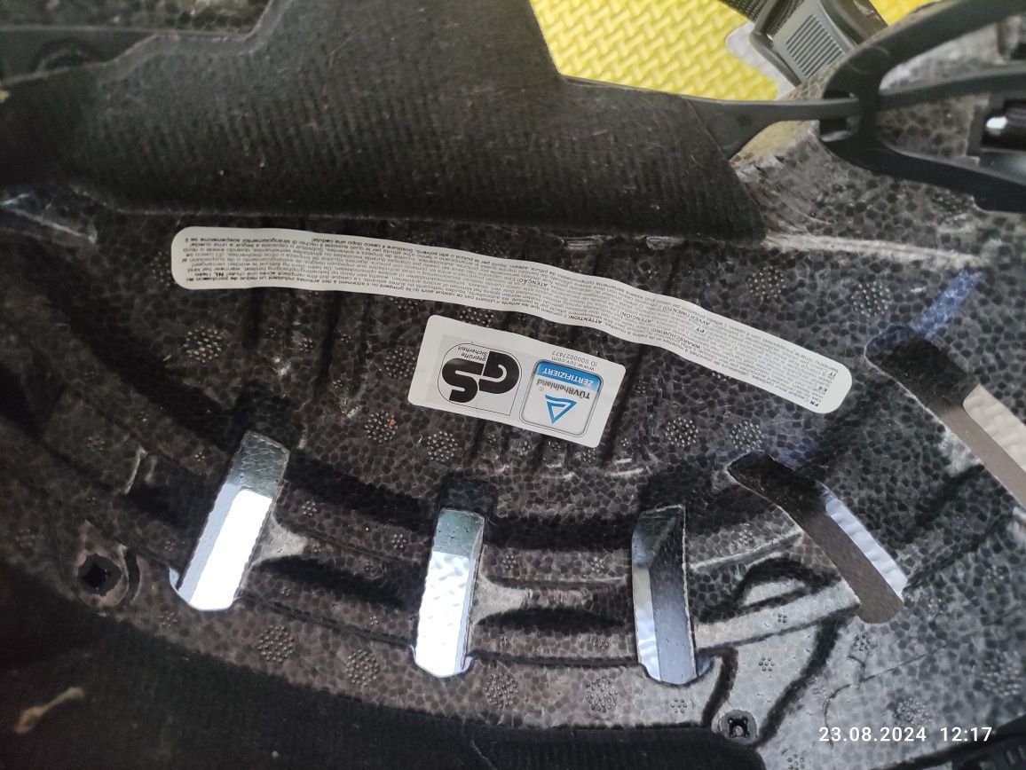 Kask na rower, rolki, deskorolke abus