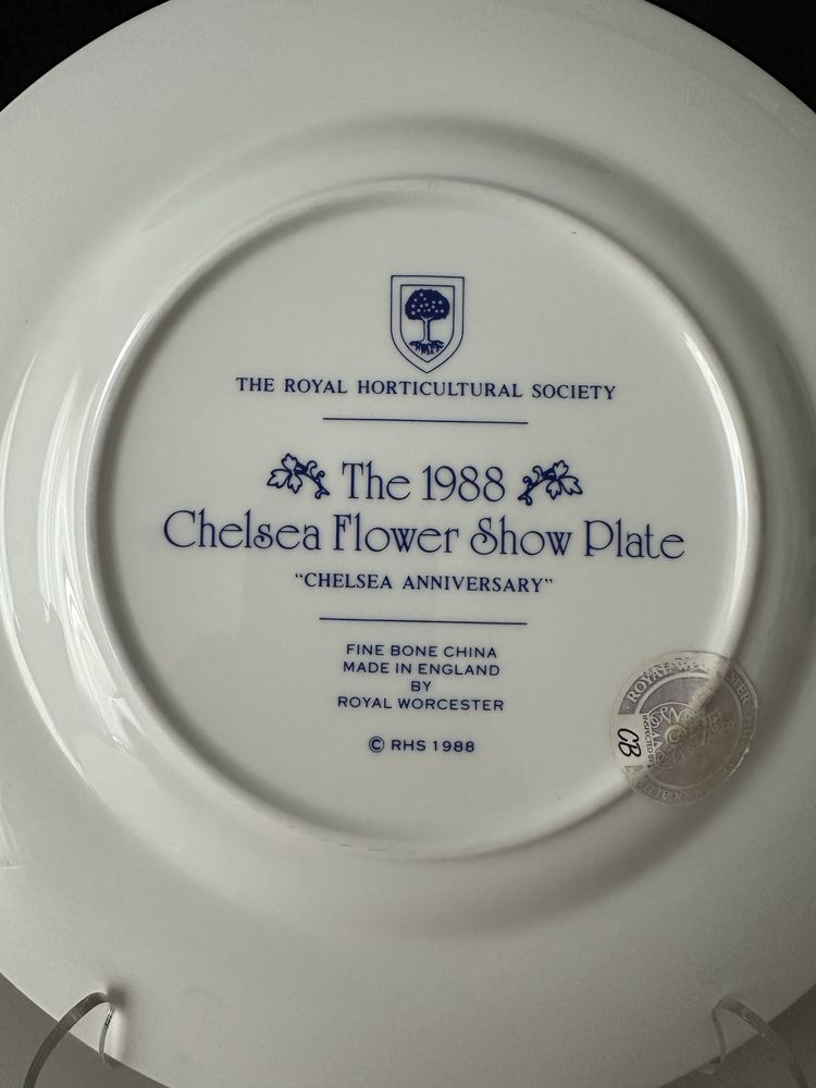 Тарелка , Royal Worcester, Англия , фарфор