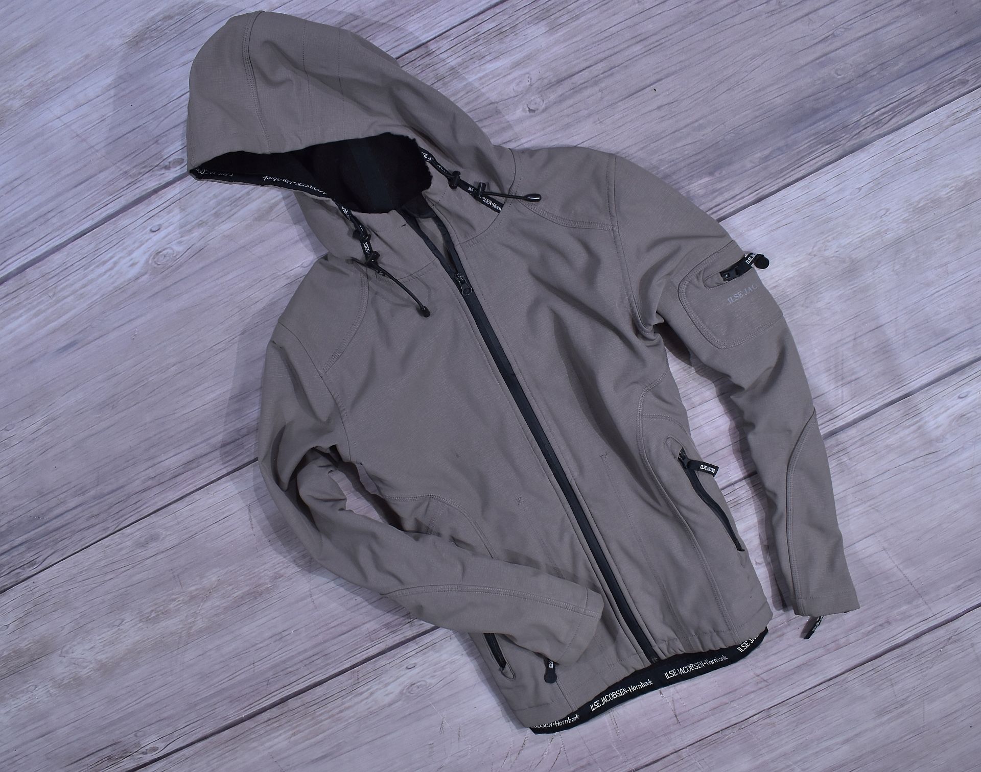 Ilse Jacobsen Kurtka Softshellowa Damska Proof 36