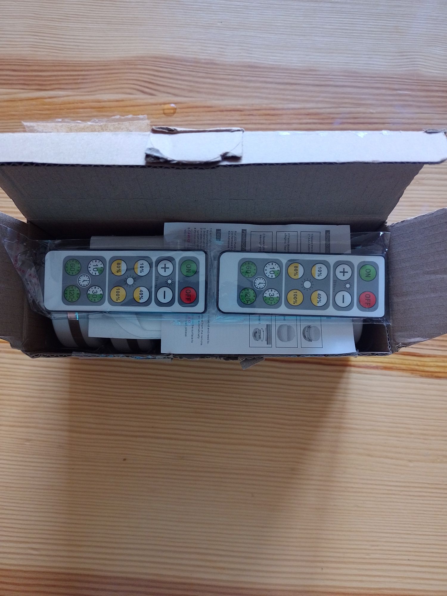 Lampki LED na baterie z pilotami 6 sztuk