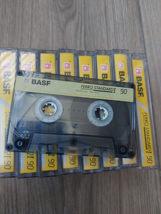 Аудіокасети /касети/ кассеты BASF