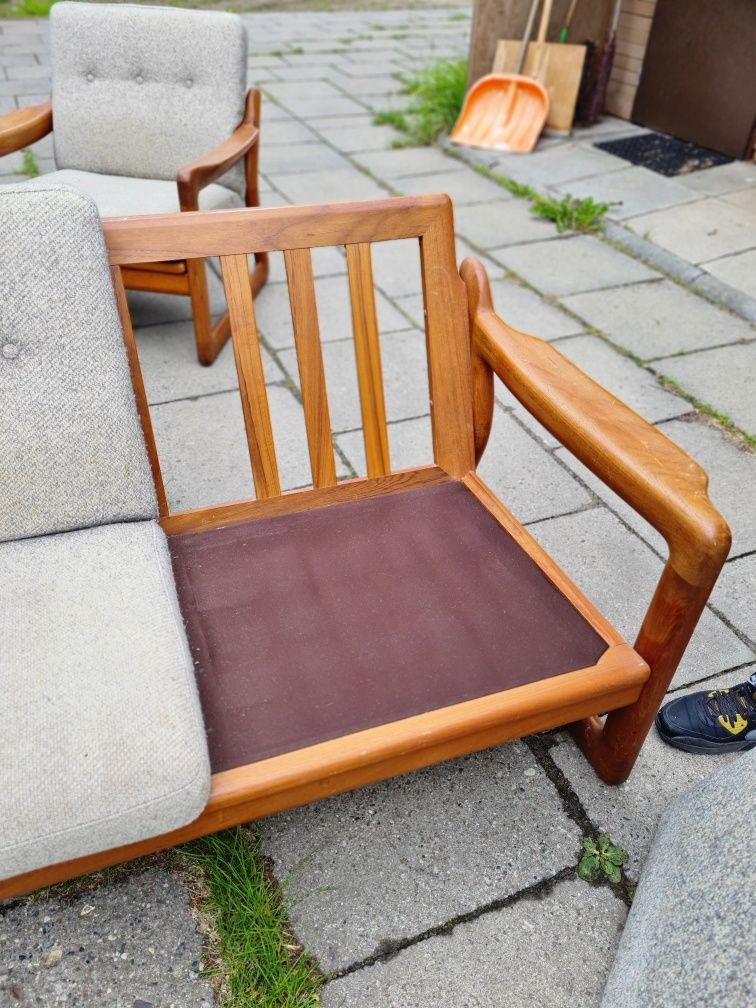 Sofa plus dwa fotele tekowe marki KOMFORT, Dania lata 70 ,mid-century