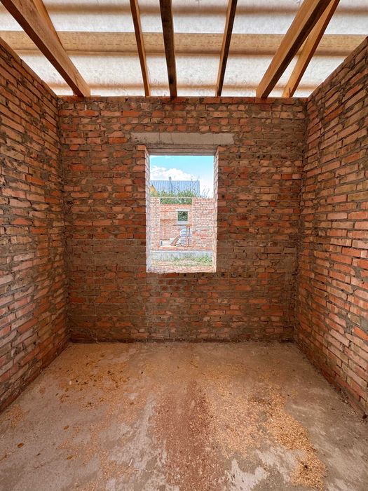 Продаж сучасної новобудови в с. Колоденка підходить під є-Оселю