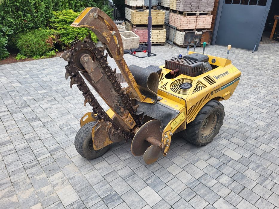 Koparka łańcuchowa Vermeer rt200