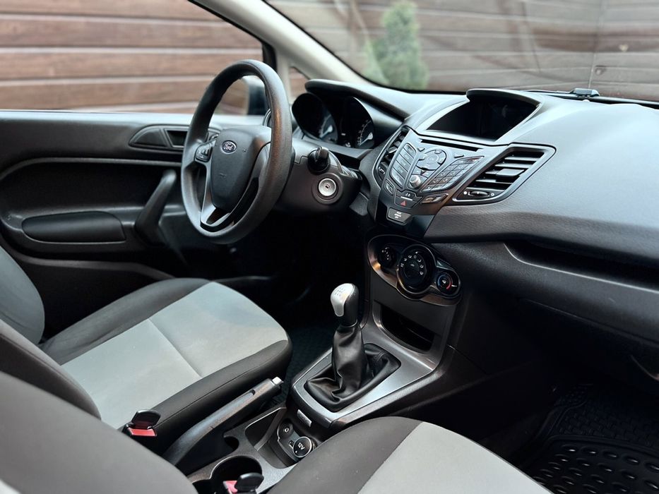 Продам Ford Fiesta 2016 р.