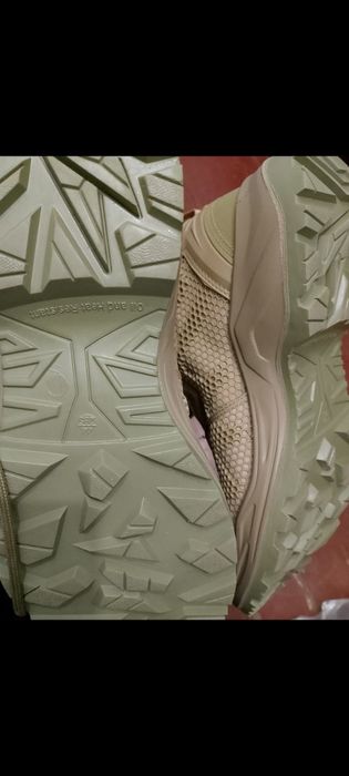 Продам берцы всесезон