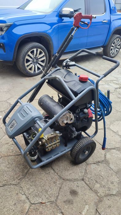 Myjka ciśnieniowa Karcher 500 BAR spalinowa