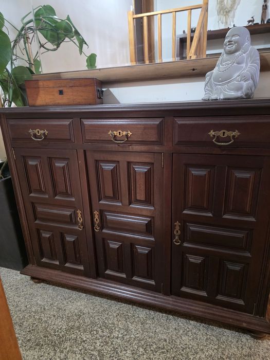 Sapareira/ aparador antigo